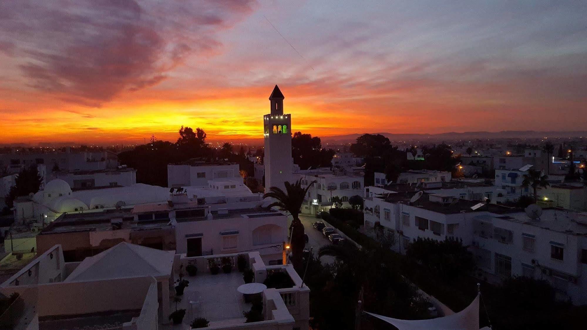 Maison D'Hotes Dar Ennassim La Marsa Exterior foto